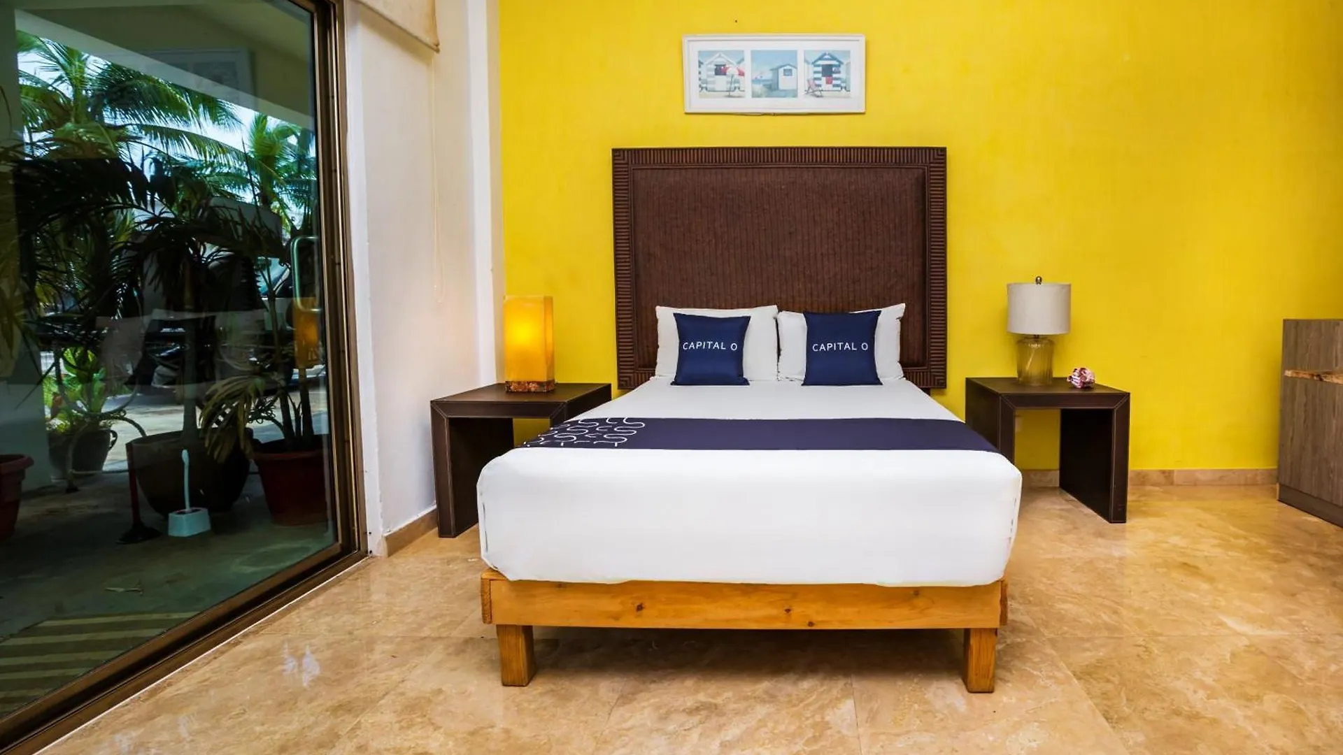 Hotel Capital O Cancun International Airport 24 7