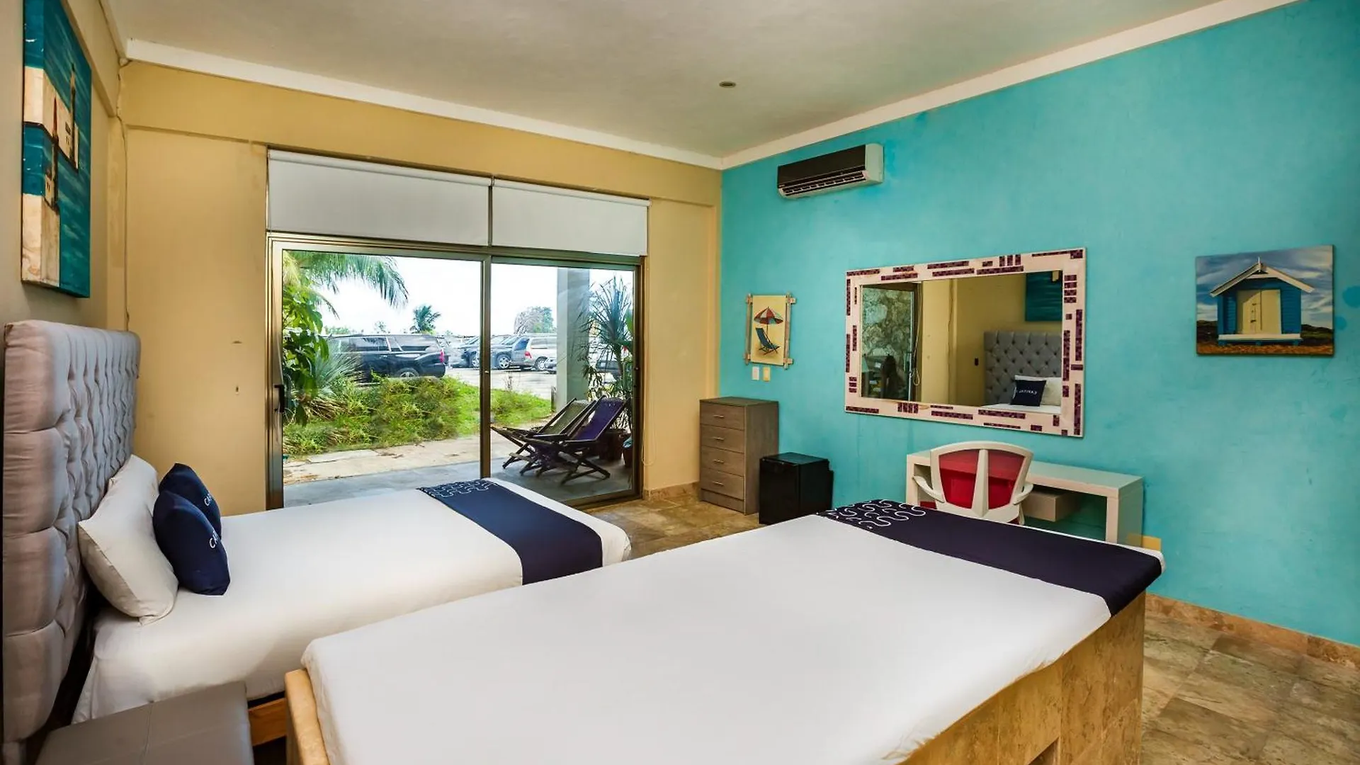 Hotel Capital O Cancun International Airport 24 7